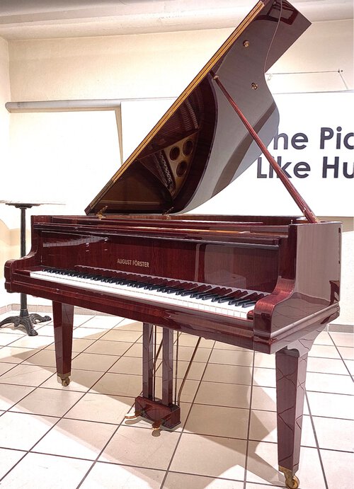 Foerster_Fluegel_170_im_Pianohaus_van_Bremen_in_Dortmund.jpg